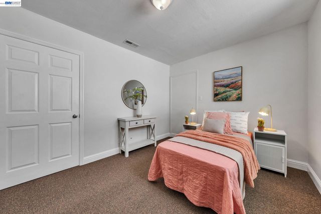 4471 Tulip Ave, Oakland, CA 94619