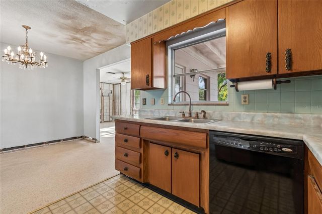 4703 S RENELLIE DRIVE, Tampa, FL 33611