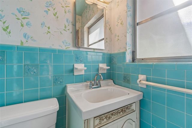 4703 S RENELLIE DRIVE, Tampa, FL 33611