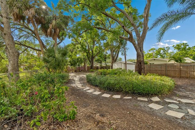 4703 S RENELLIE DRIVE, Tampa, FL 33611