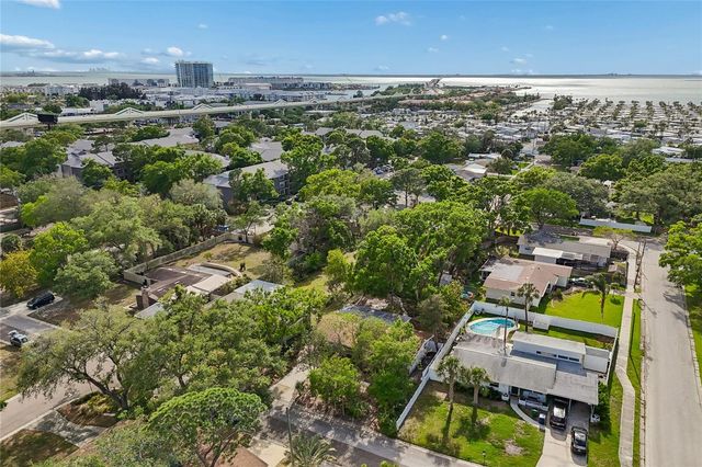 4703 S RENELLIE DRIVE, Tampa, FL 33611