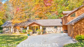 217 Seaton Drive, Gatlinburg, TN 37738
