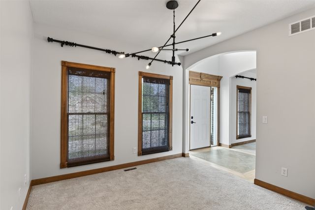 1621 5th Avenue SW, Altoona, IA 50009