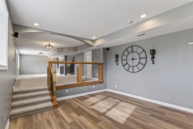 1621 5th Avenue SW, Altoona, IA 50009