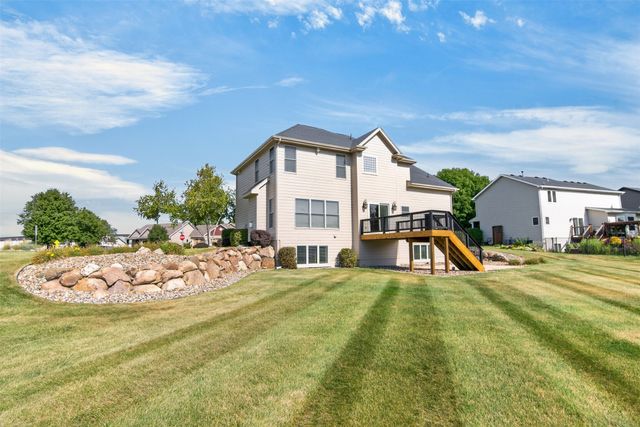 1621 5th Avenue SW, Altoona, IA 50009
