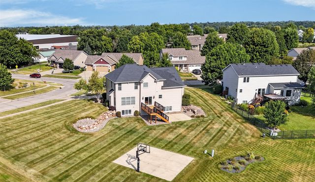 1621 5th Avenue SW, Altoona, IA 50009