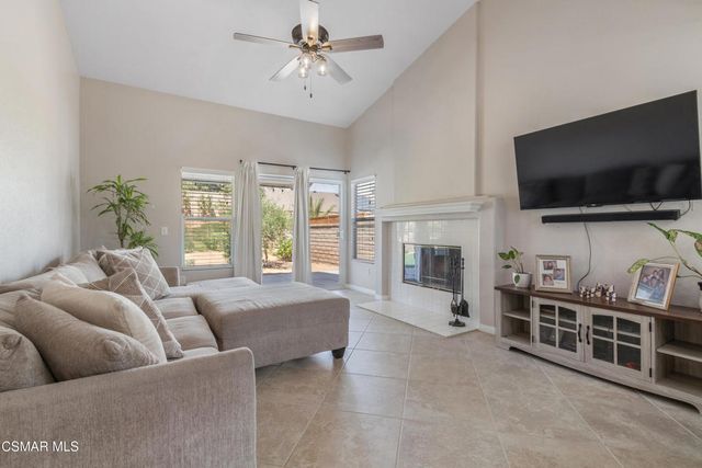 42243 Camden Way, Lancaster, CA 93536