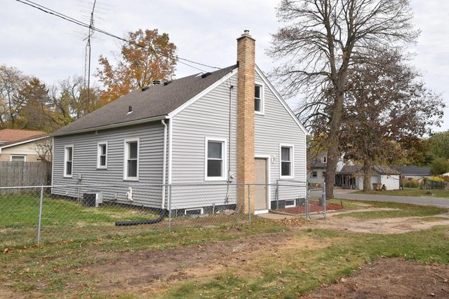 11116 11th AVENUE, Pleasant Prairie, WI 53158