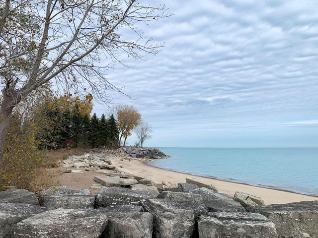 11116 11th AVENUE, Pleasant Prairie, WI 53158