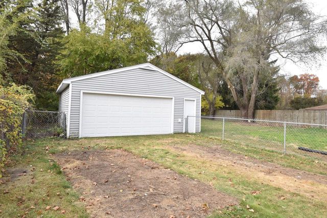 11116 11th AVENUE, Pleasant Prairie, WI 53158