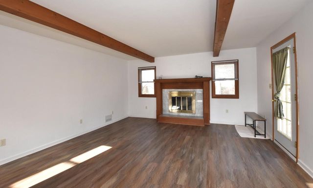 11116 11th AVENUE, Pleasant Prairie, WI 53158