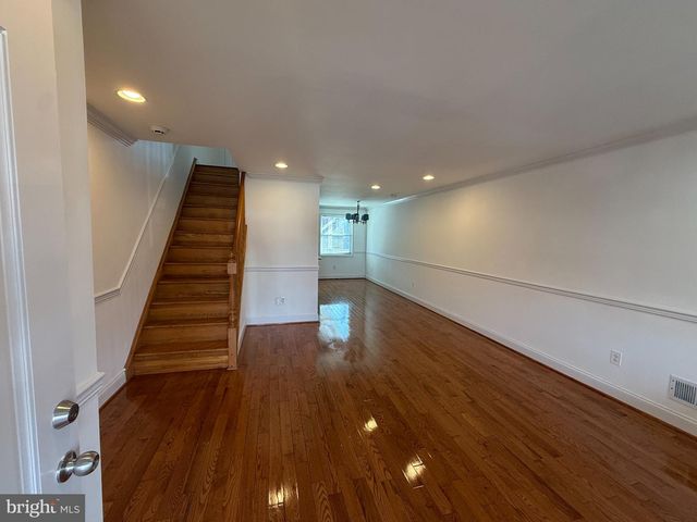 1907 PENHALL RD, Dundalk, MD 21222