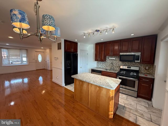 1907 PENHALL RD, Dundalk, MD 21222