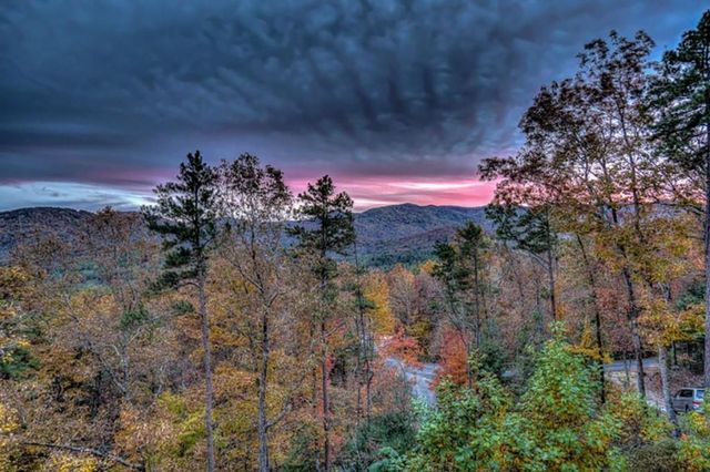 300 Cloudland Trace, Epworth, GA 30541