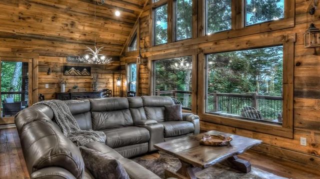 300 Cloudland Trace, Epworth, GA 30541