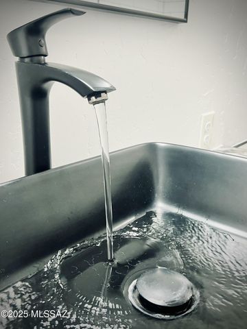 275 W 275 N, Pima, AZ 85543