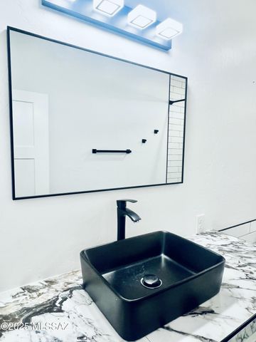 275 W 275 N, Pima, AZ 85543