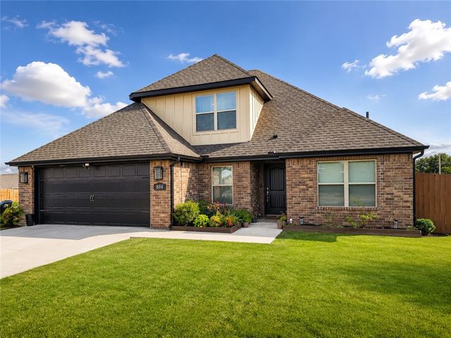 804 W Shane Court, Siloam Springs, AR 72761