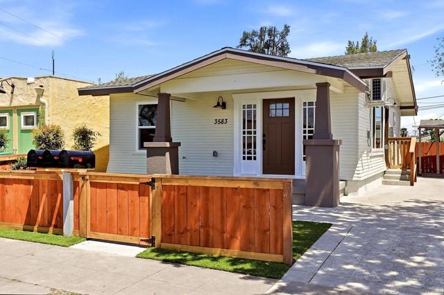 3581 85 45th St, San Diego, CA 92105