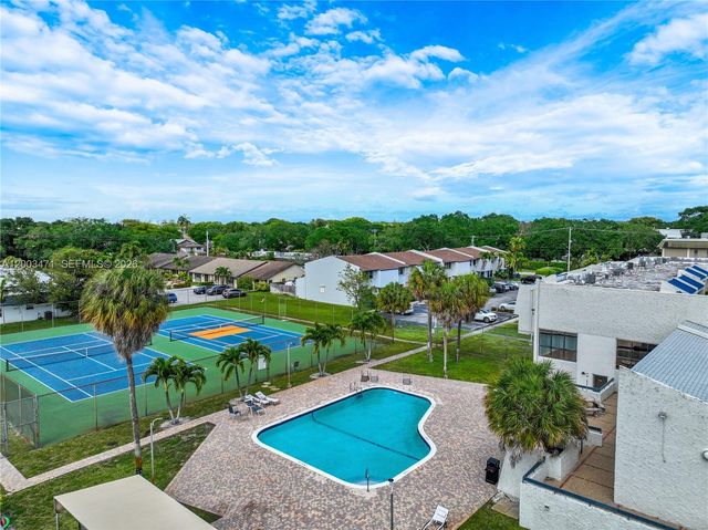 2548 N 38th Ave C-23, Hollywood, FL 33021