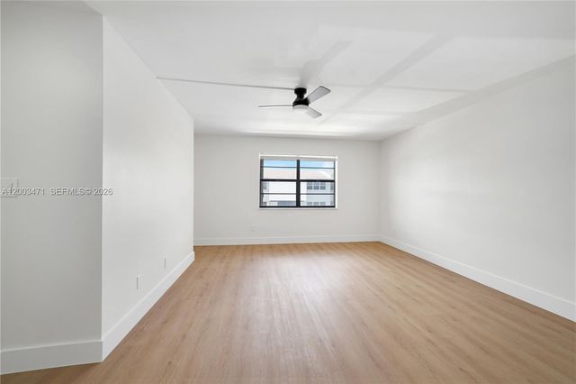 2548 N 38th Ave C-23, Hollywood, FL 33021