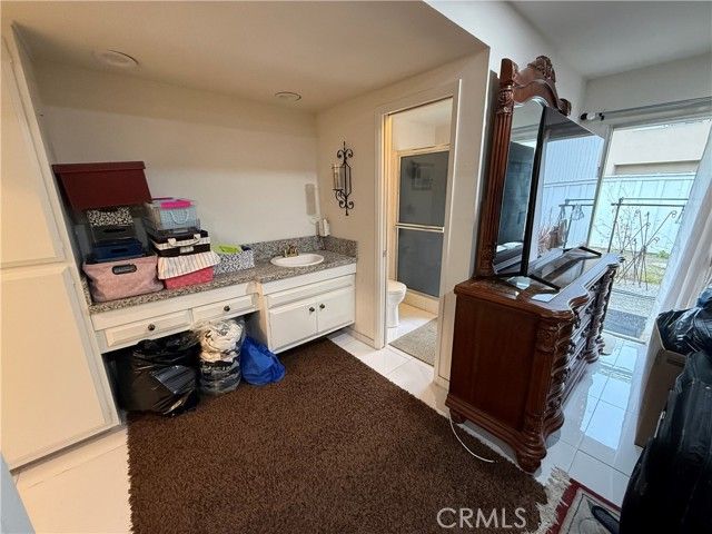 919 Glencliff Street, La Habra, CA 90631