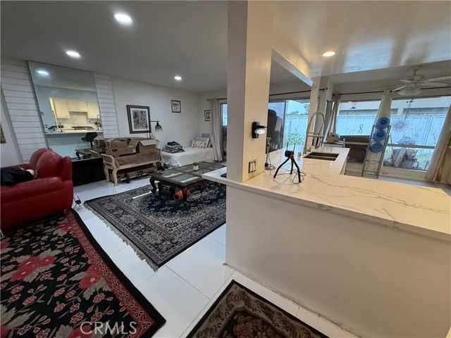 919 Glencliff Street, La Habra, CA 90631