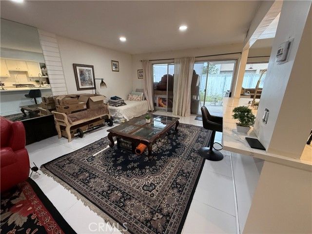 919 Glencliff Street, La Habra, CA 90631