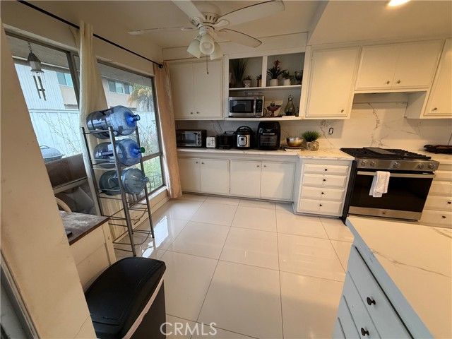 919 Glencliff Street, La Habra, CA 90631