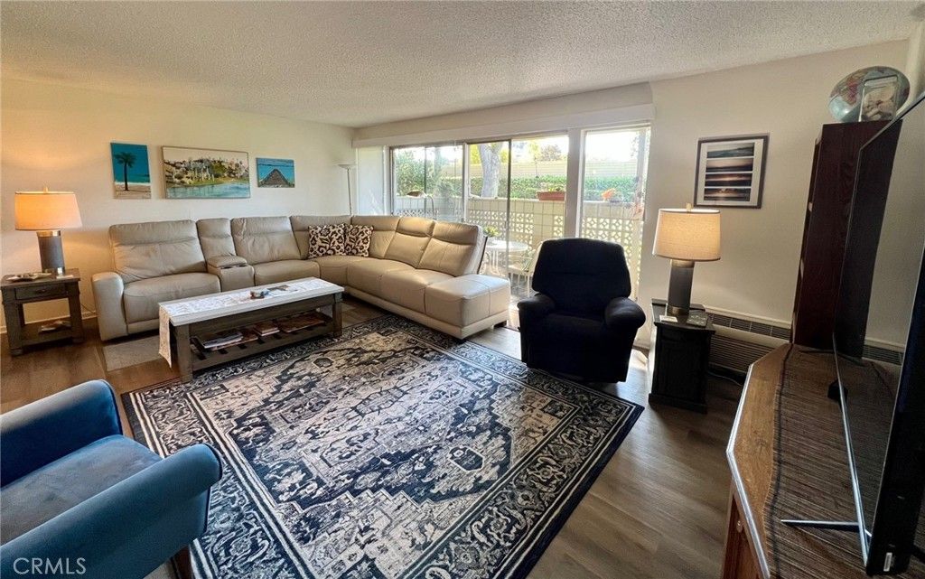 254 Calle Aragon B, Laguna Woods, CA 92637