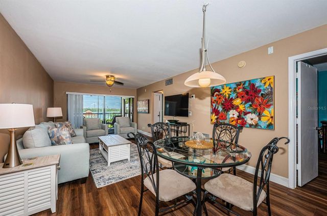 6295 BAHIA DEL MAR CIRCLE 204, St Petersburg, FL 33715