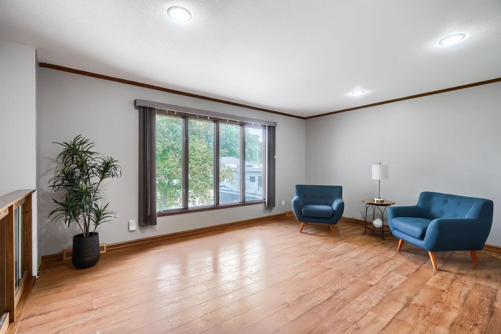 311 Dakota Street W, Vermillion, MN 55085 — photo 4