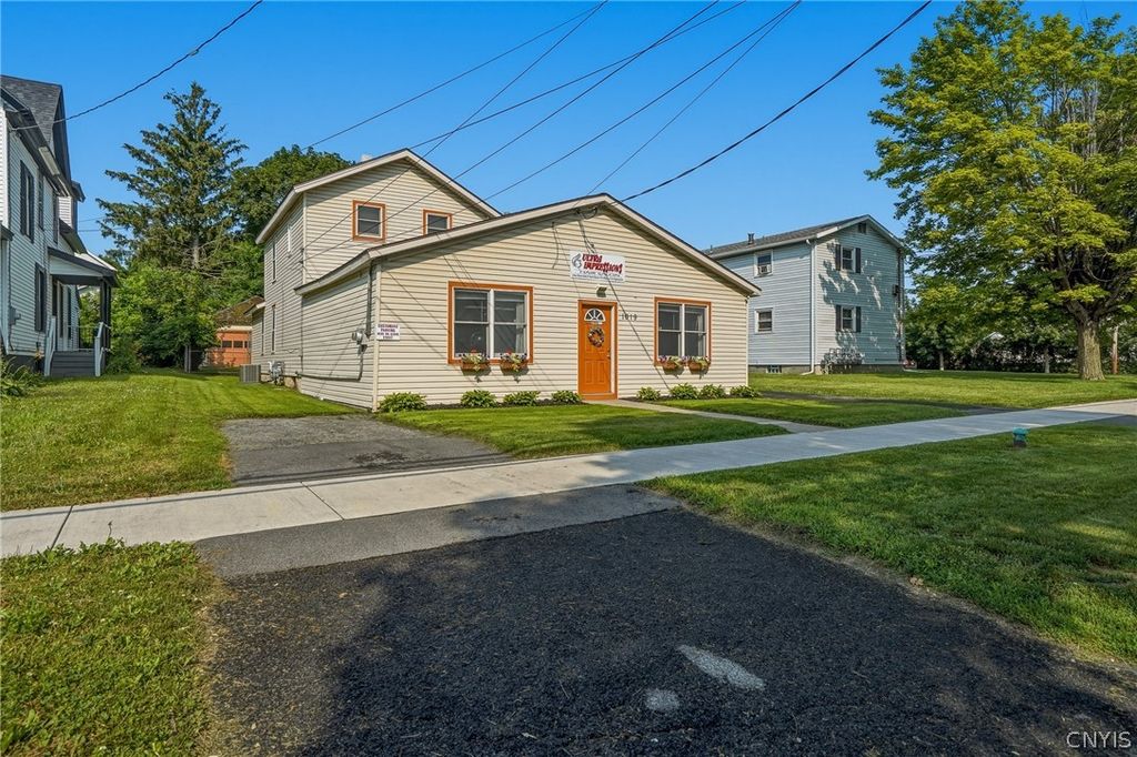 1019 Willis Avenue, Syracuse, NY 13204