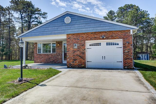 6 Preston Court, Toms River, NJ 08757