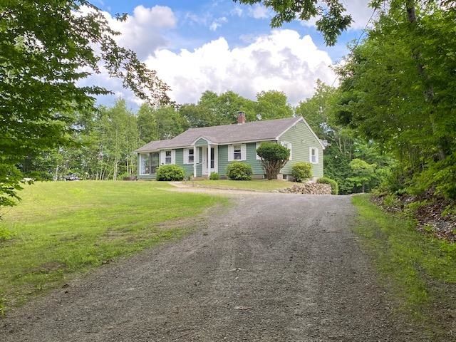 132 Newell Road, Newbury, NH 03255