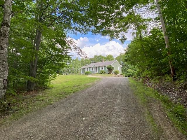132 Newell Road, Newbury, NH 03255