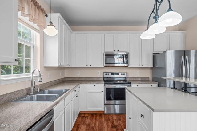 141 Chandler Springs Drive, Holly Springs, NC 27540