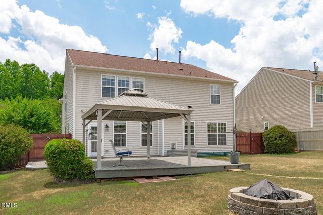 141 Chandler Springs Drive, Holly Springs, NC 27540