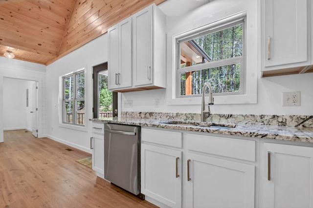 1186 Ritchie Creek Road, Epworth, GA 30541