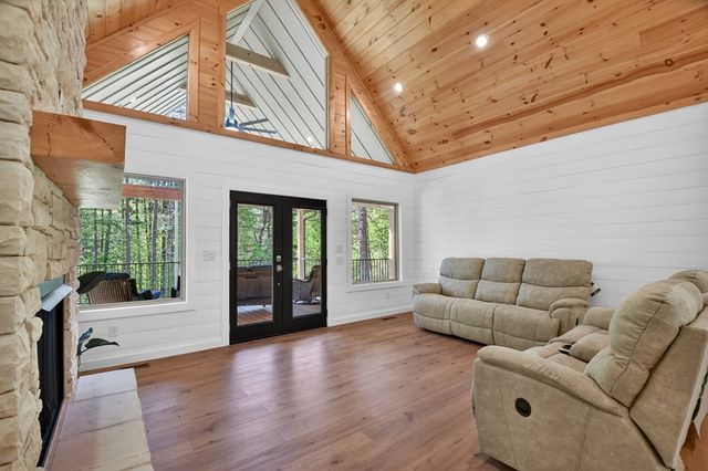 1186 Ritchie Creek Road, Epworth, GA 30541