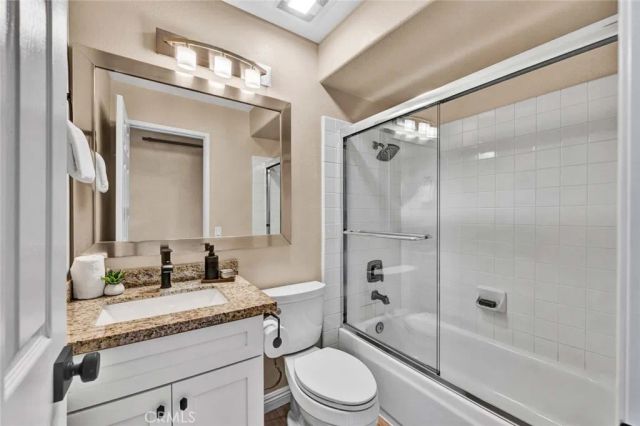 7833 E Viewrim, Anaheim Hills, CA 92808