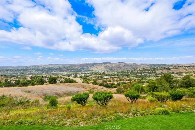 7833 E Viewrim, Anaheim Hills, CA 92808