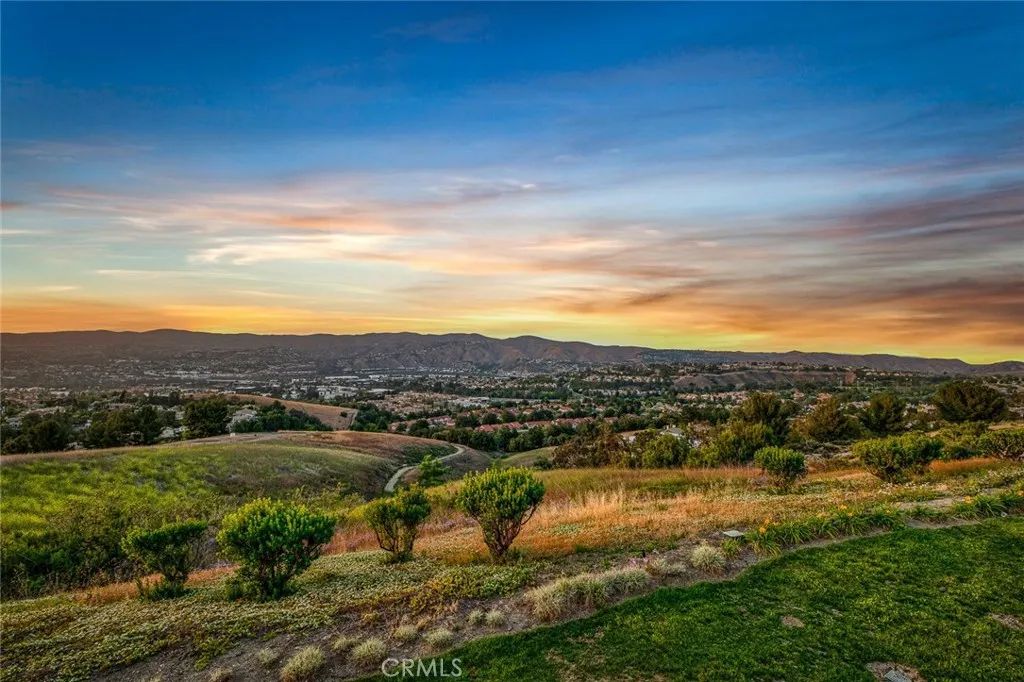 7833 E Viewrim, Anaheim Hills, CA 92808