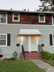 136 Calhoun St, Vallejo, CA 94590