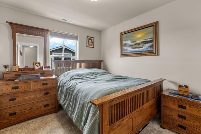 2713 NE Black Oak Place, Bend, OR 97701