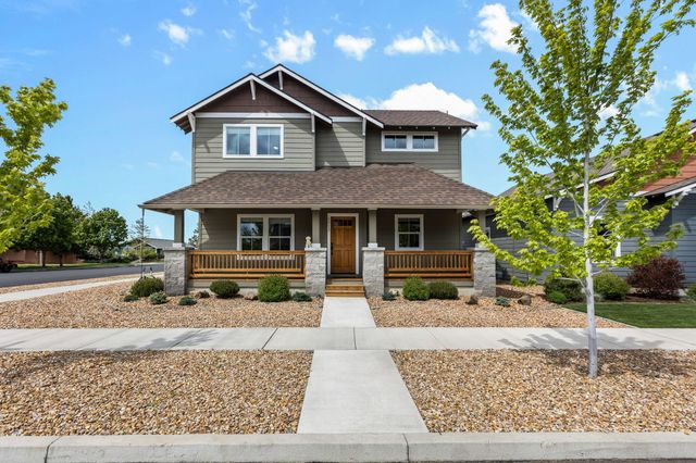 2713 NE Black Oak Place, Bend, OR 97701