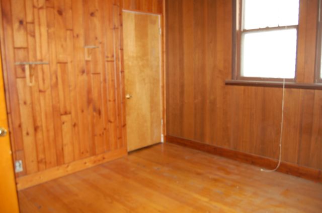 1523 Amy Avenue, Whiting, IN 46394