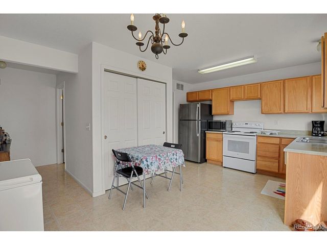 7203 Bentwater Dr, Fountain, CO 80817