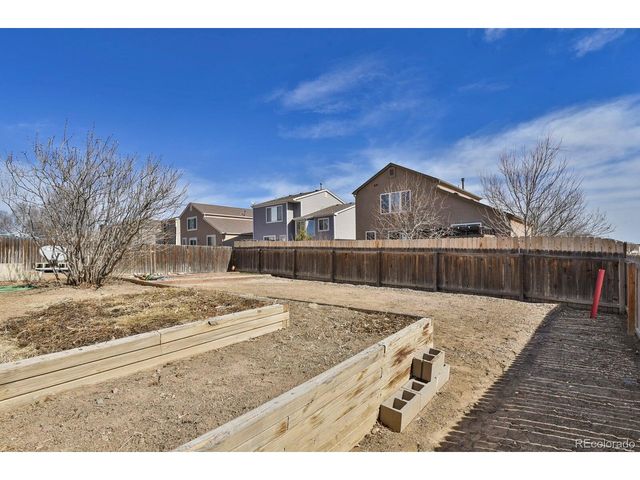 7203 Bentwater Dr, Fountain, CO 80817