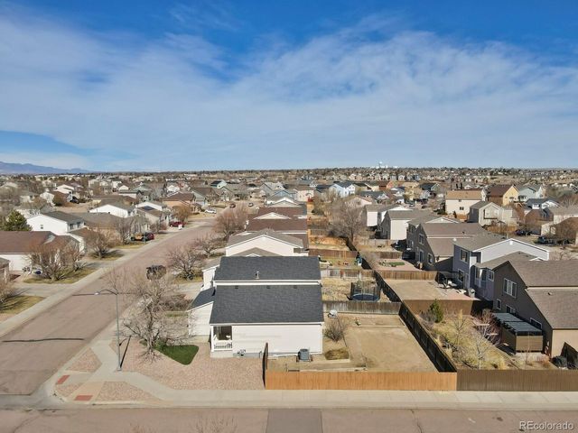 7203 Bentwater Dr, Fountain, CO 80817